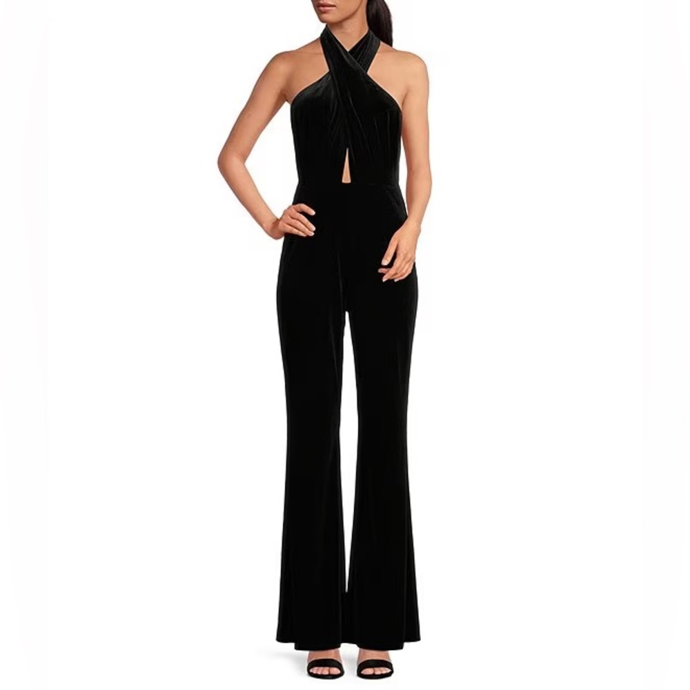 Gianni Bini | Vena Velvet Halter Neck Sleeveless Jumpsuit